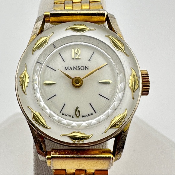 Vintage Manson Gold tone Manual Wind Ladies 25.5mm Watch c. 1960’s - Picture 2 of 8